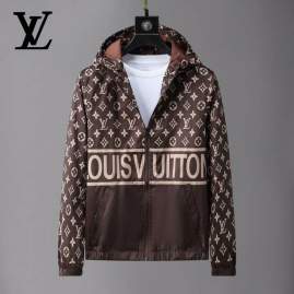 Picture of Louis Vuitton Jackets _SKULVM-3XL8qn3431930